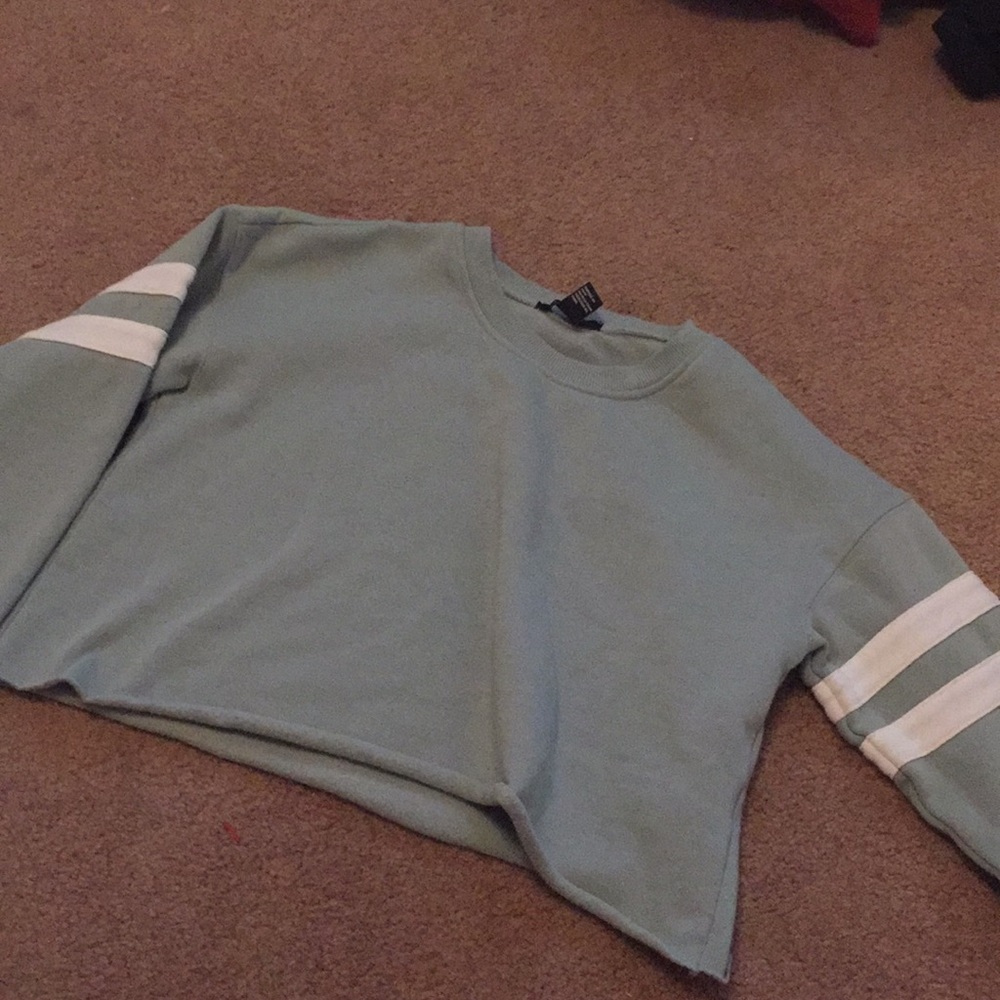 Long sleeve croptop from forever 21